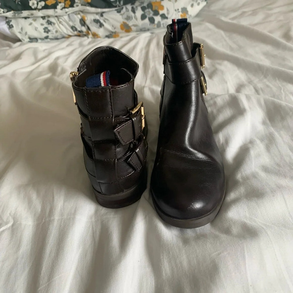 Tommy Hilfiger Booties - Picture 4 of 5